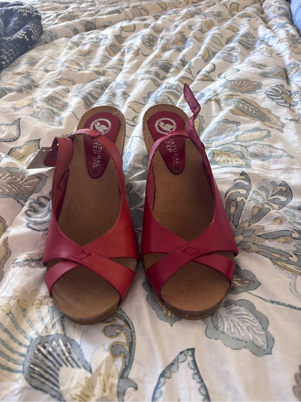 Natural Steps Pink-Red Leather Wedge Sandals